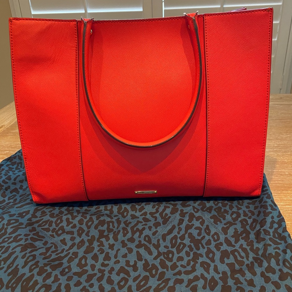 👛SOLD👛Rebecca Minkoff Medium MAB Tote